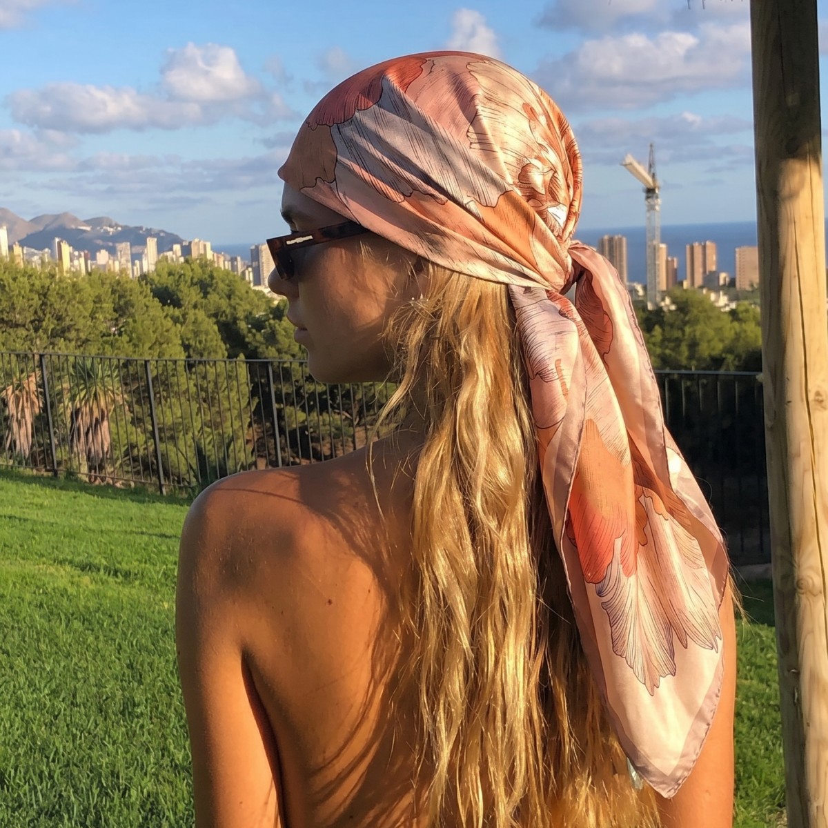Women Silk Square Scarf Lady B - Pashmina Wrap Large บทวิจารณ์และราคา