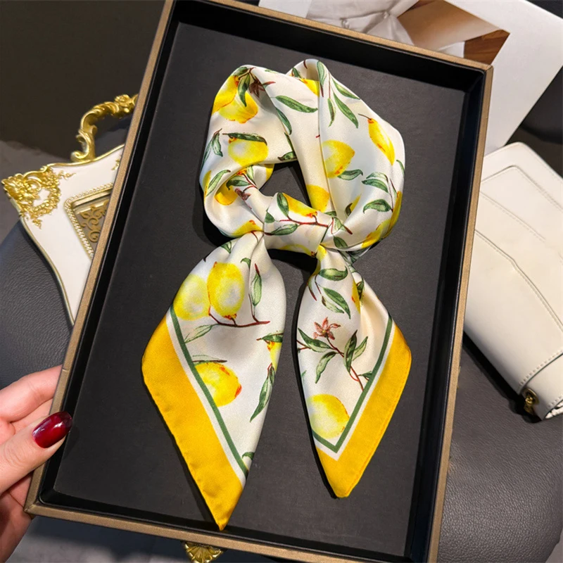 70cm Square Lemon Print Yellow - Face Scarf Mask บทวิจารณ์และราคา