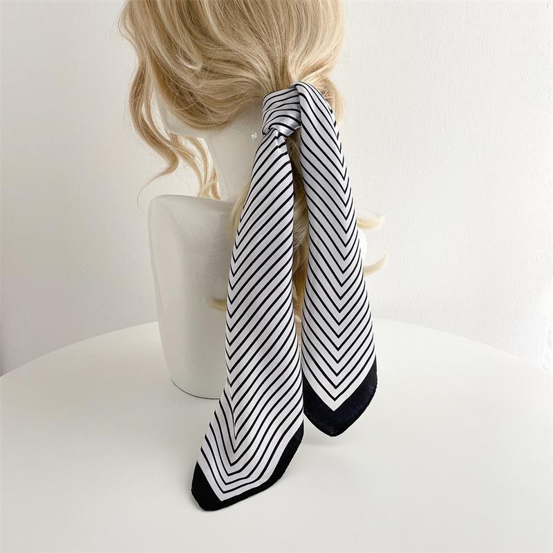 Luxury Stripe Silk Square Scar - Silk Tie Striped บทวิจารณ์และราคา
