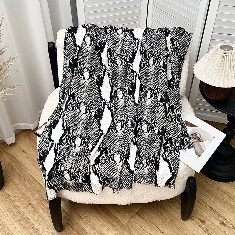 Luxury Brand Scarf Leopard pri - Pashmina Wrap Large บทวิจารณ์และราคา