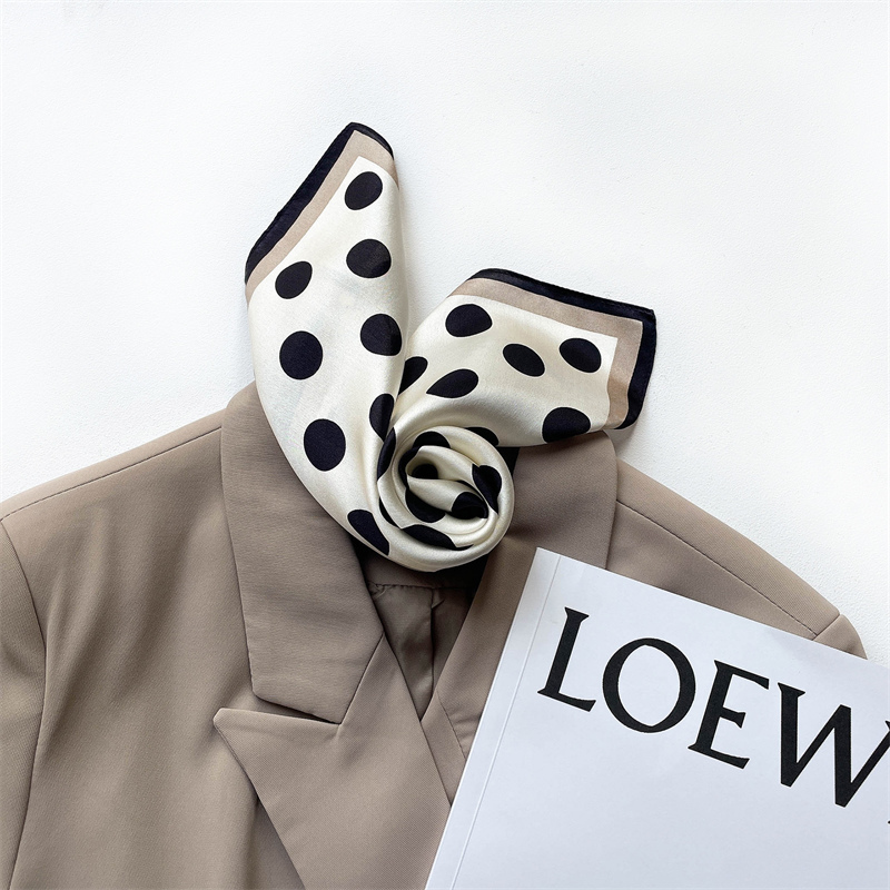2024 New Pure Silk Scarf Small - Ascot Neck Scarf บทวิจารณ์และราคา