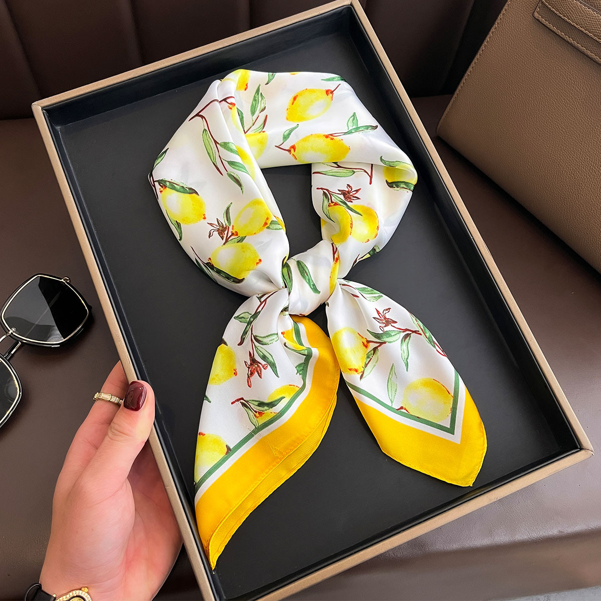 2025 New Yellow Lemon Print Sq - Face Scarf Mask บทวิจารณ์และราคา